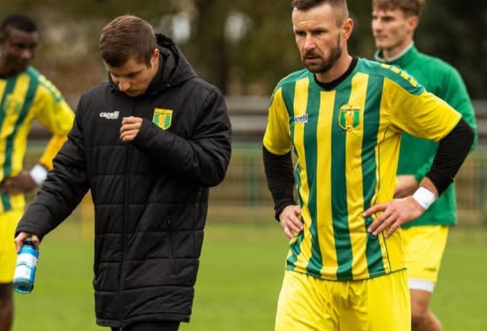 Levice, Veľké Ludince, Šahy, Starý Tekov aj Kalná padli, Želiezovce a Podlužany víťazne Levice, Veľké Ludince, Šahy, Starý Tekov aj Kalná padli, Želiezovce a Podlužany víťazne