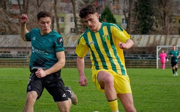 Levice vyhrali dôležitý zápas, okresné derby pre Šahy, Veľké Ludince, Želiezovce a Starý Tekov s bodom, Podlužany prehrali