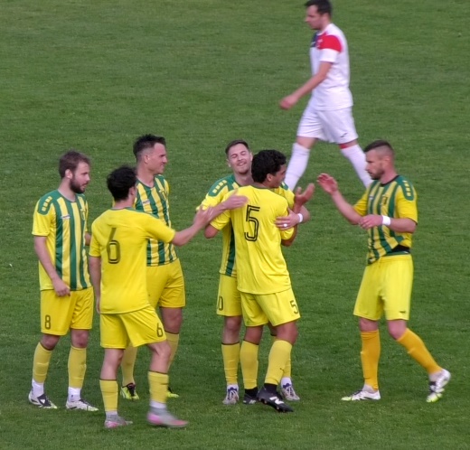 Levice zvíťazili, Želiezovce porazili v okresnom derby Starý Tekov, Veľké Ludince, Šahy a Podlužany padli