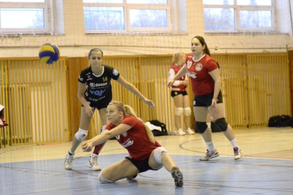 Vyrovnané zápasy volejbalistiek s Nitrančankami, levické MIDI derby