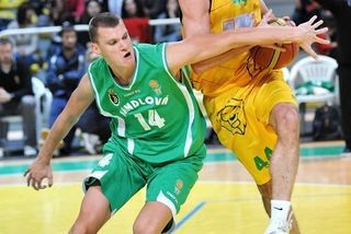 Astrum posilní Tomáš Mrviš a dvaja slovinci