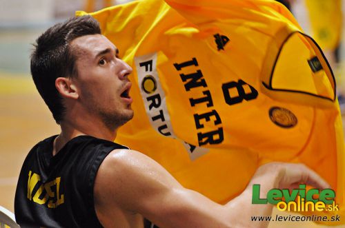 Prvá prehra levických basketbalistov v slovenskej extralige - len o 2 body s Interom!