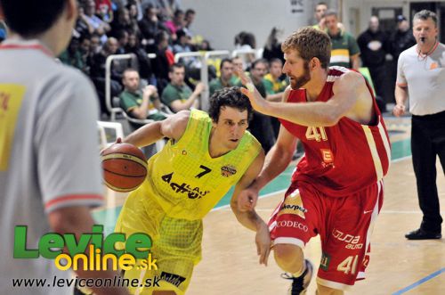 Žiadne prekvapenie sa nekonalo, Levičania v Nymburku prehrali