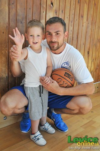 Basketbalový tábor pre deti sa zorganizoval už po siedmy krát - Martin Sýkora, Dávid Demečko, Richard Kucsa, 2.-6.7.2012, Levice