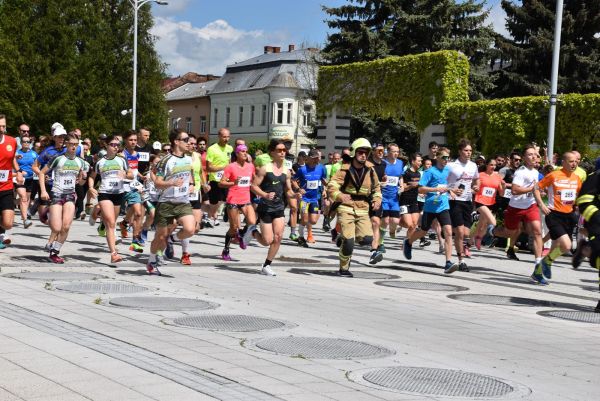 Desiaty ročník bežeckého podujatia Májovej 5 bol s rekordným počtom účastníkov