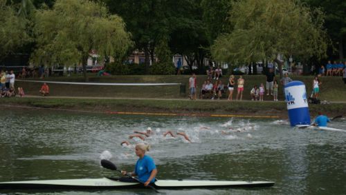 Ivana Kuriačková zvíťazila na pretekoch európskeho pohára juniorov v triatlone v Tiszaújvárosi + fotografie