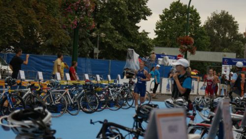 Ivana Kuriačková zvíťazila na pretekoch európskeho pohára juniorov v triatlone v Tiszaújvárosi + fotografie