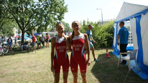 Ivana Kuriačková zvíťazila na pretekoch európskeho pohára juniorov v triatlone v Tiszaújvárosi + fotografie