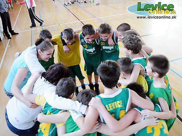 Mladší minibasketbalisti Levíc urobili krok k postupu na Majstrovstvá SR + fotografie