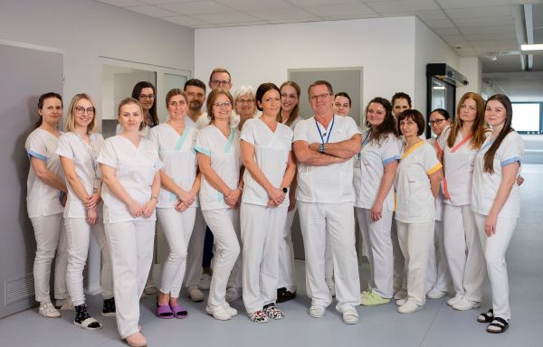 Slávnostne otvorili nové priestory levickej pôrodnice