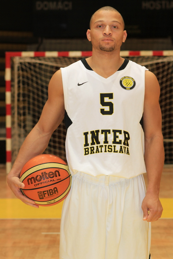 Anketa o najsexi levického športovca v kategórii mix - 4.kolo