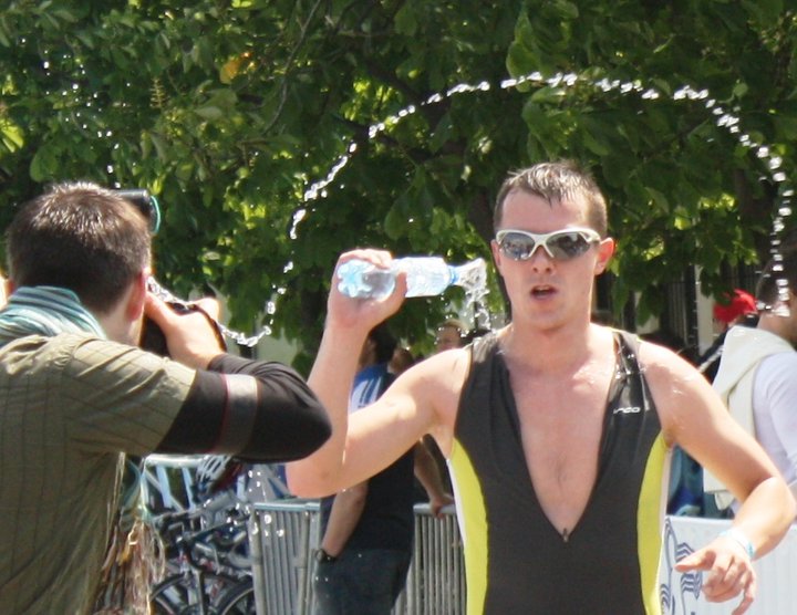 Anketa o najsexi levického športovca v kategórii mix - 4.kolo