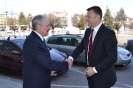 Minister spravodlivosti Gábor Gál navštívil okres Levice, stretol sa so študentami a navštívil i väznicu - video