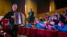 Objatie tónov rozospievalo kino Junior v Leviciach folklórom i nefalšovaným rockom