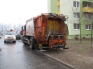 Dopravná nehoda smetiarske auto, Levice, 18.1.2012