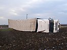 Dopravná nehoda medzi Tekovskými Lužanmi a Šarovcami, 3.12.2012_2