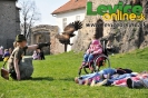 Deti a poľovníci pod hradom 2011
