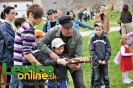 Deti a poľovníci pod hradom 2011